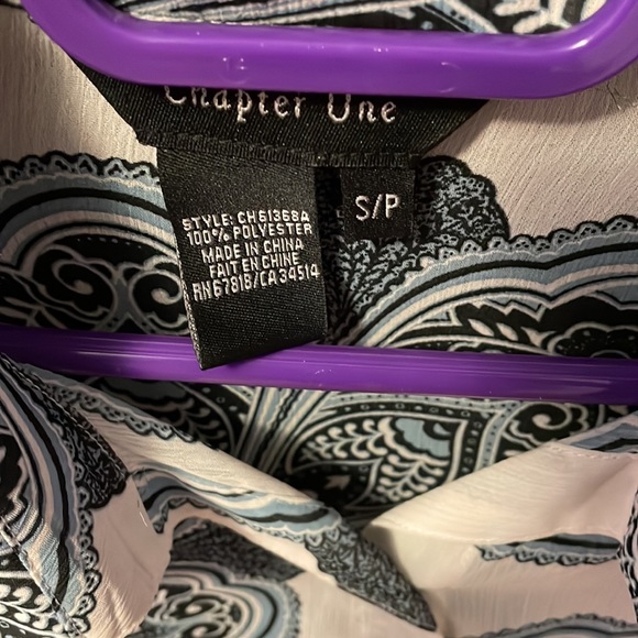 NWOT womens chapter one brand long sleeve blouse. Size small. Sheer fabric. - Picture 2 of 5